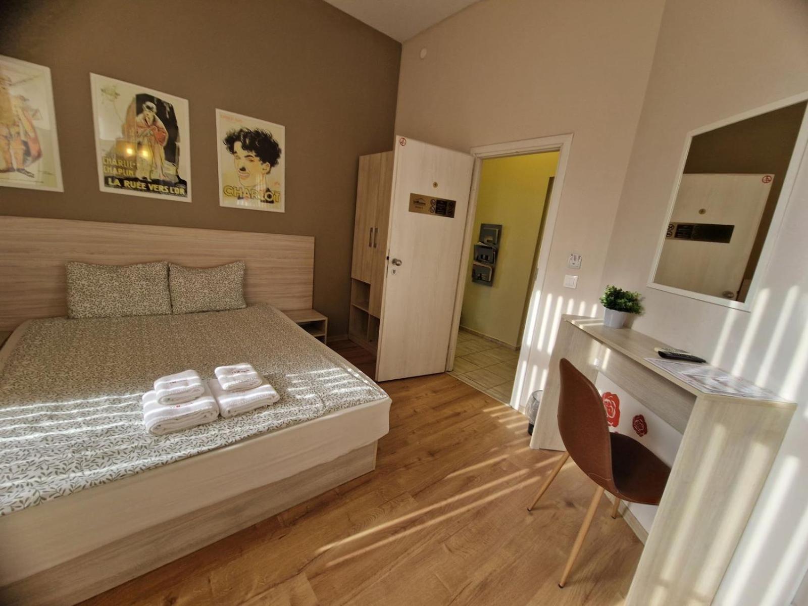La Maison Ruse Ngoại thất bức ảnh