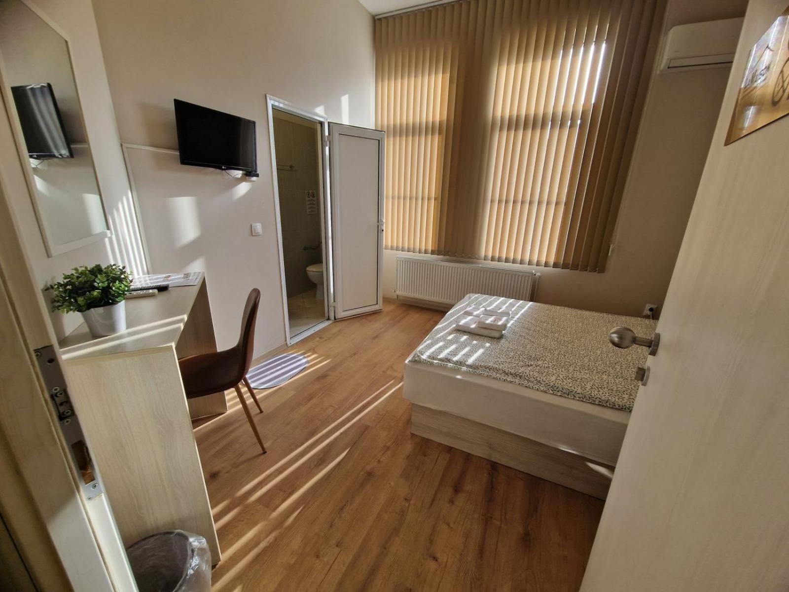 La Maison Ruse Ngoại thất bức ảnh